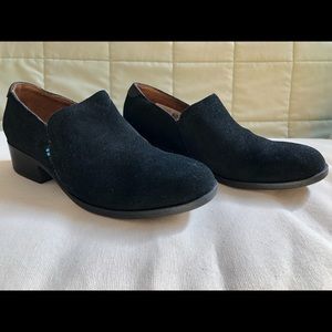 Low heel women’s ankle boot. Black suede.  Super soft. Only worn once, like new,